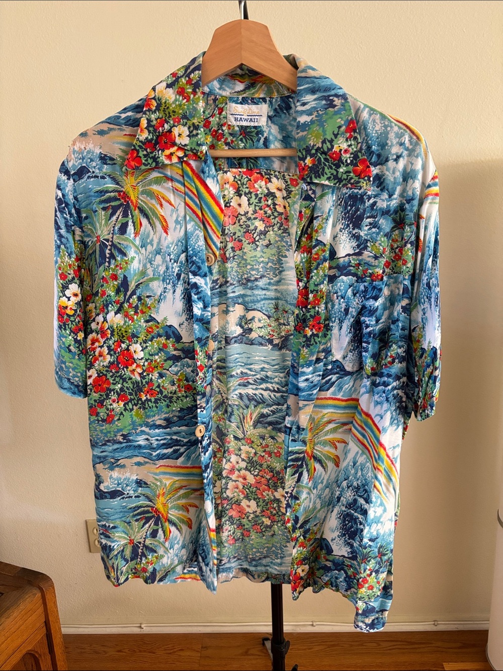SurfLine Hawaii Blue Floral Hawaiian Shirt